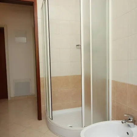 2327c * Mošćenička Draga
