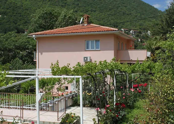 アパート 2327c Mošćenička Draga